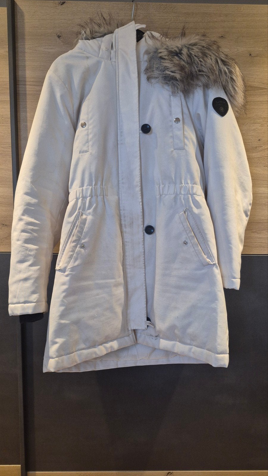 Only winterjas maat L met afneembare bontkraag, Kleding | Dames, Only, Beige, Maat 42/44 (L), Ophalen of Verzenden