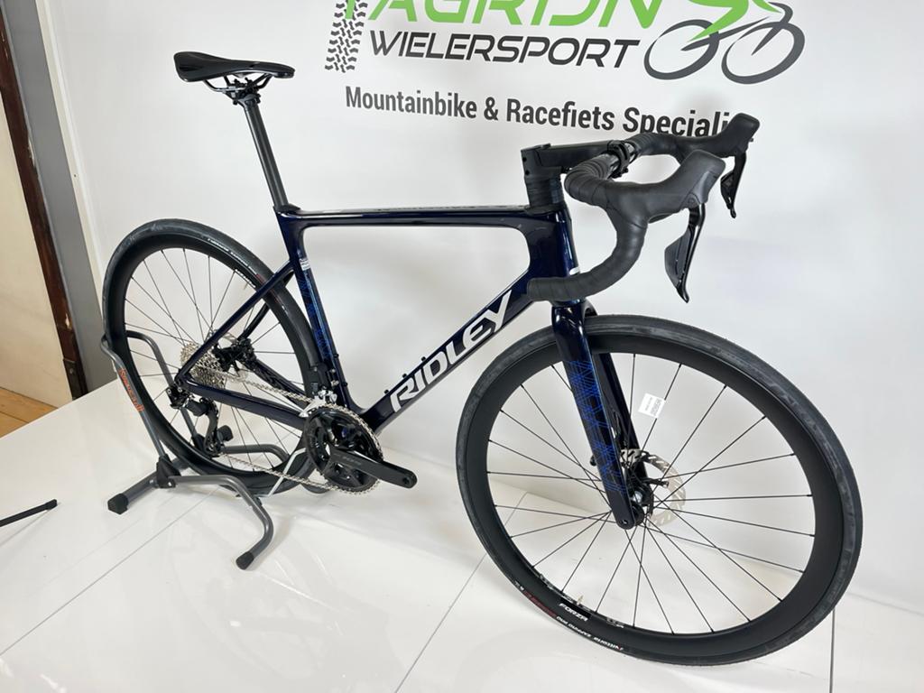 Nieuwe Ridley Falcn Shimano 105 Di2 Carbon wielset Skiron 40, 28 inch, Carbon, Nieuw, Ridley
