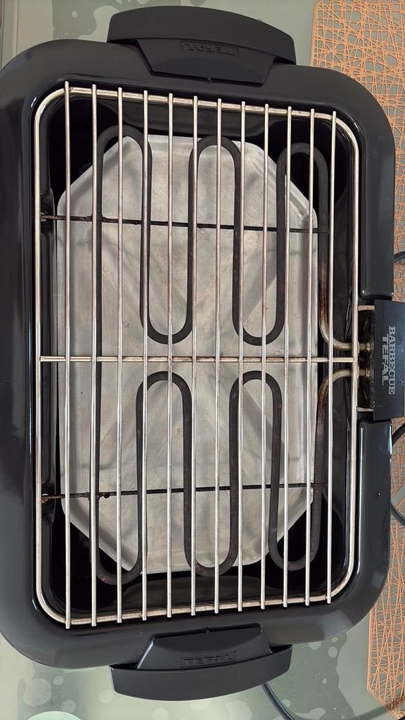 Elektrische tafel grill Tefal, Tuin en Terras, Elektrische barbecues, Ophalen of Verzenden, Zo goed als nieuw