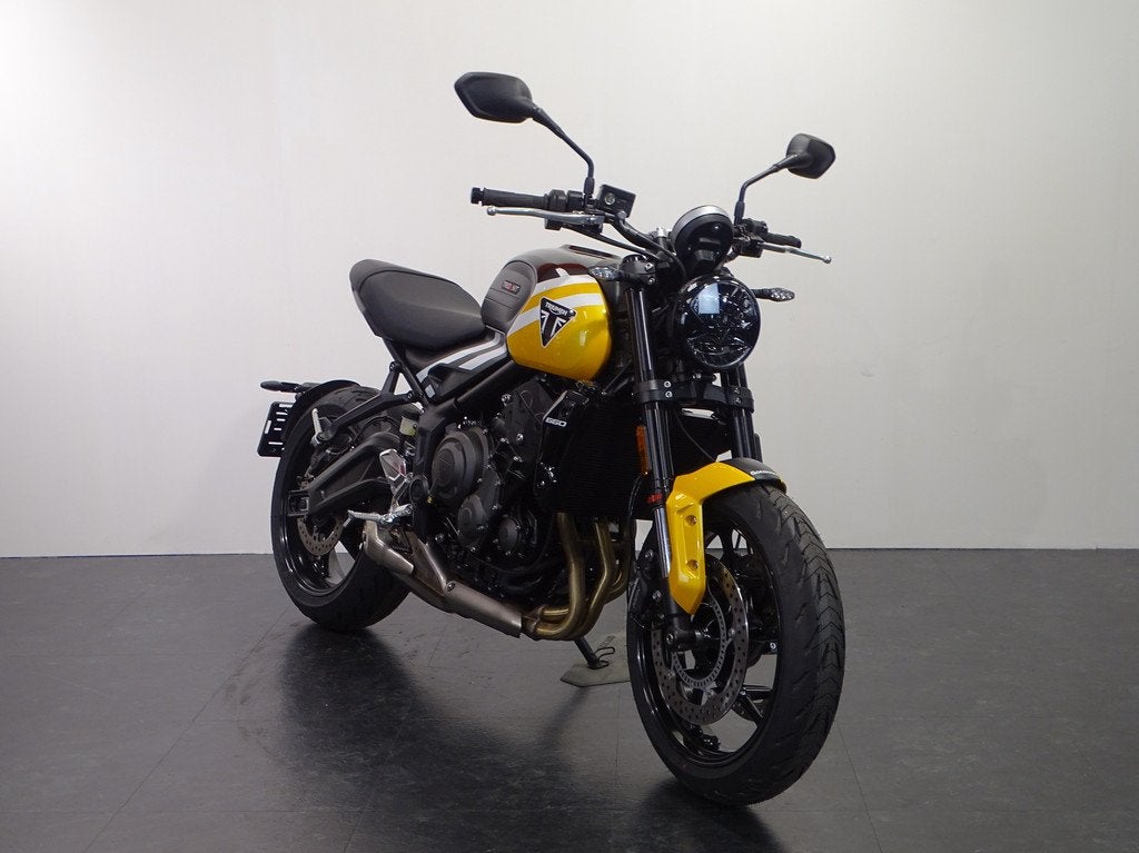Triumph Trident 660, Bedrijf, Meer dan 35 kW, Naked bike