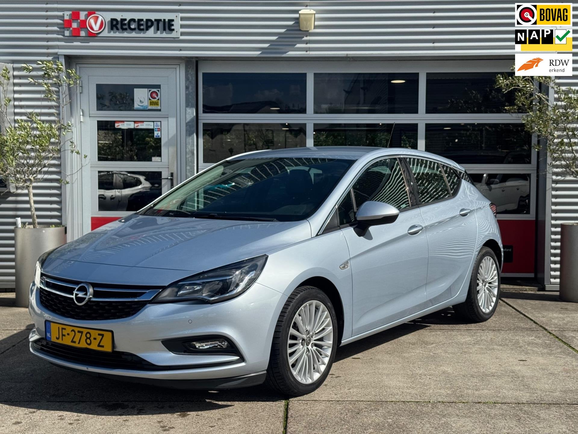 Opel Astra 1.0 Innovation Automaat / Carplay / Cruise / 1-Ei, Gebruikt, Parkeersensor, 610 kg, 23 km/l