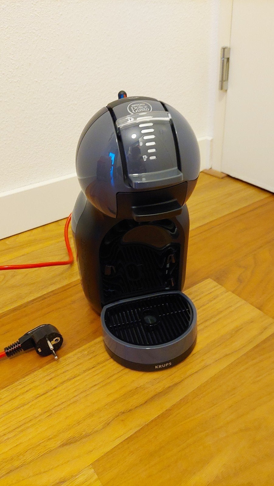 Nescafé Dolce Gusto Mini Me Koffiezetapparaat, Ophalen, Koffiepads en cups, 1 kopje, Koffiemachine
