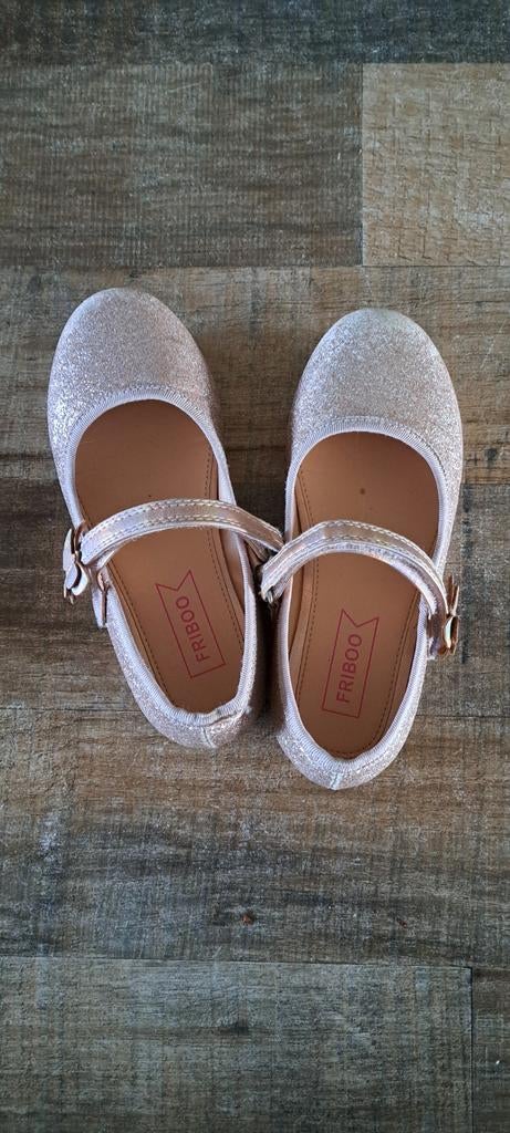 Glinsterende balletschoenen maat 30 - Friboo, Gebruikt, Meisje, Ophalen of Verzenden, Schoenen