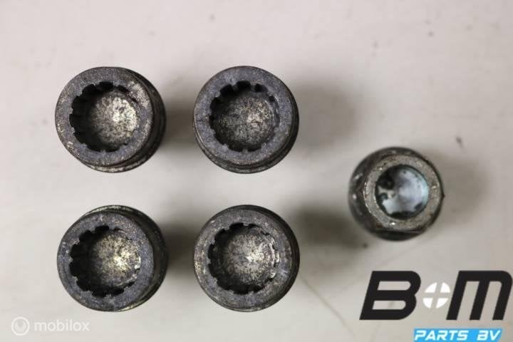 Set originele slotbouten VW Polo 9N, Gebruikt, Band(en)