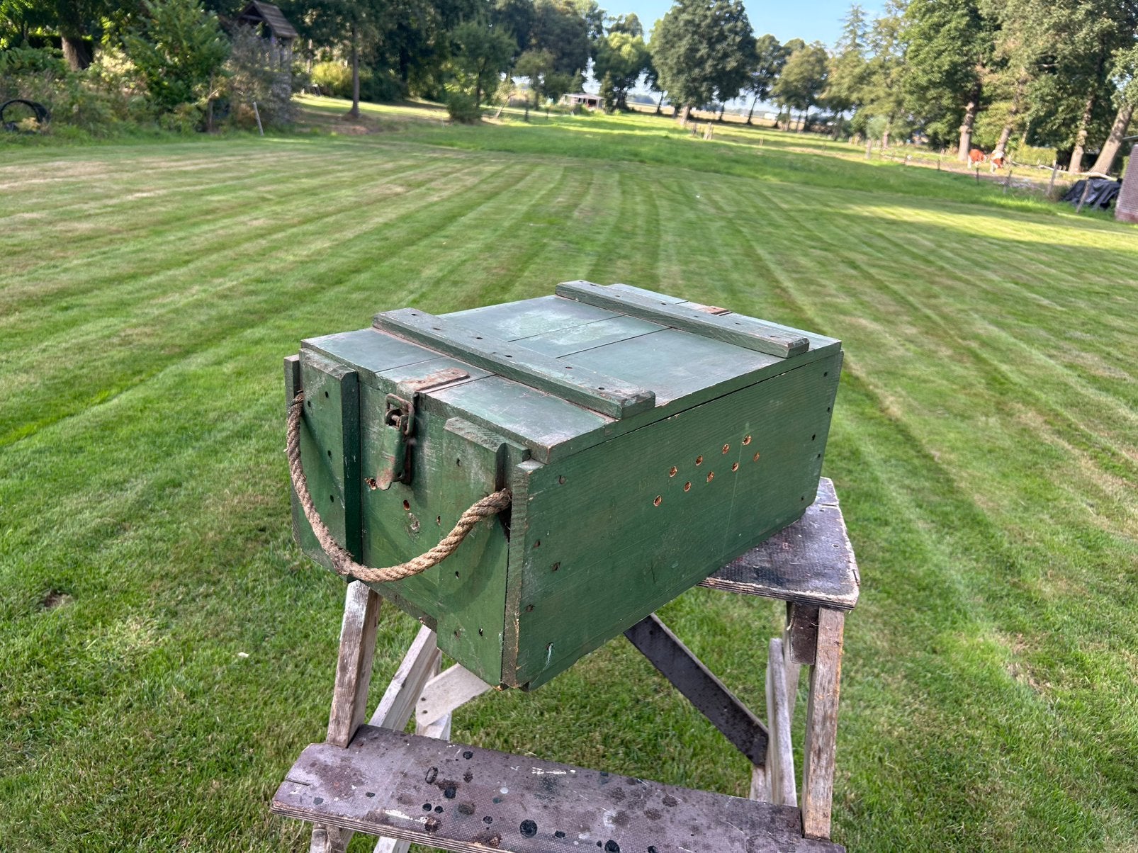 Houten legerkistje met touw handvaten, Ophalen, Gebruikt