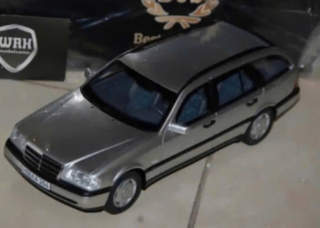1:18 MERCEDES C200 STATION S202 zilver BOS models BOS029 WRH, Hobby en Vrije tijd, Verzenden, Zo goed als nieuw, Auto, Overige merken