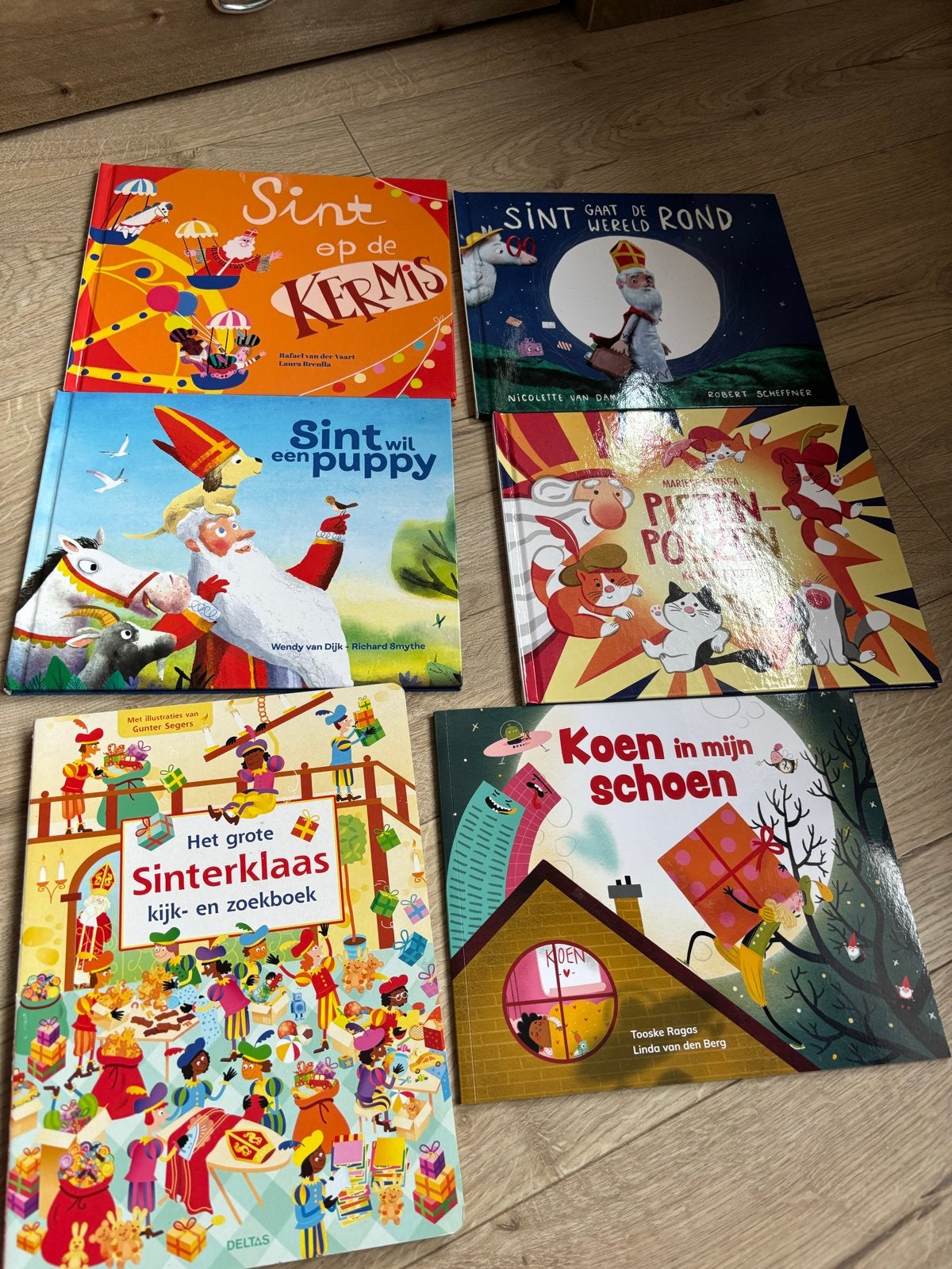 Grappige Sinterklaas voorleesboeken, Ophalen of Verzenden, Gelezen, Voorleesboek