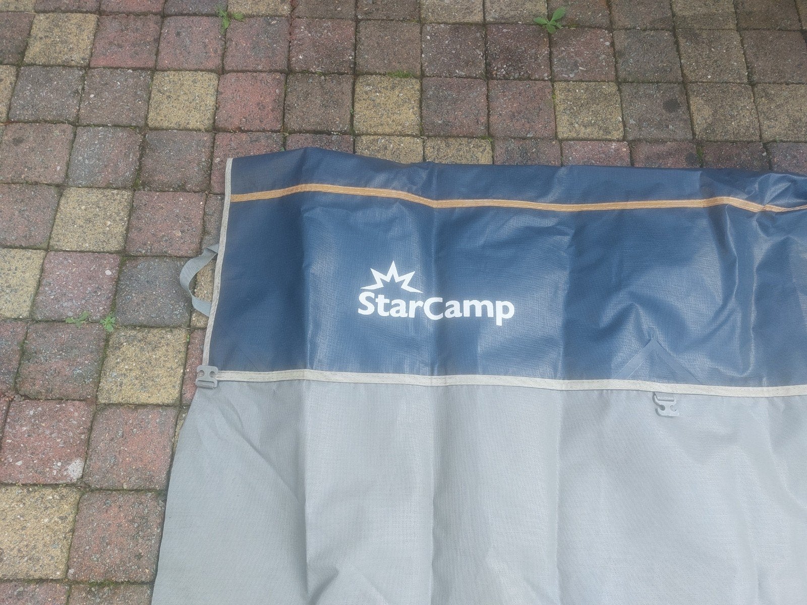 starcamp luifel maat 10, Ophalen