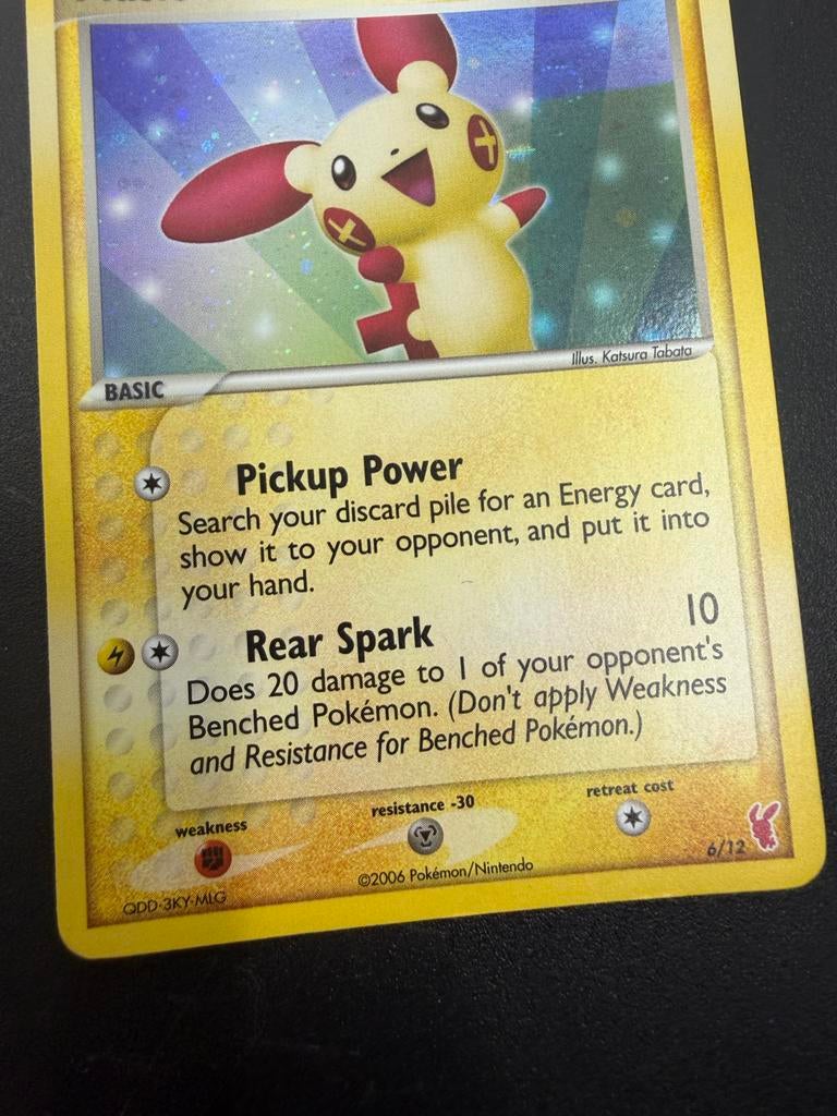 Pichu Pokémon kaart (2006) - ODD-3KY-MLG, Ophalen of Verzenden, Gebruikt, Losse kaart