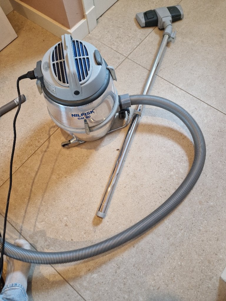nilfisk GM80 professionele stofzuiger, Overige merken, Gebruikt, Industriële stofzuiger, 1200 tot 1600 watt
