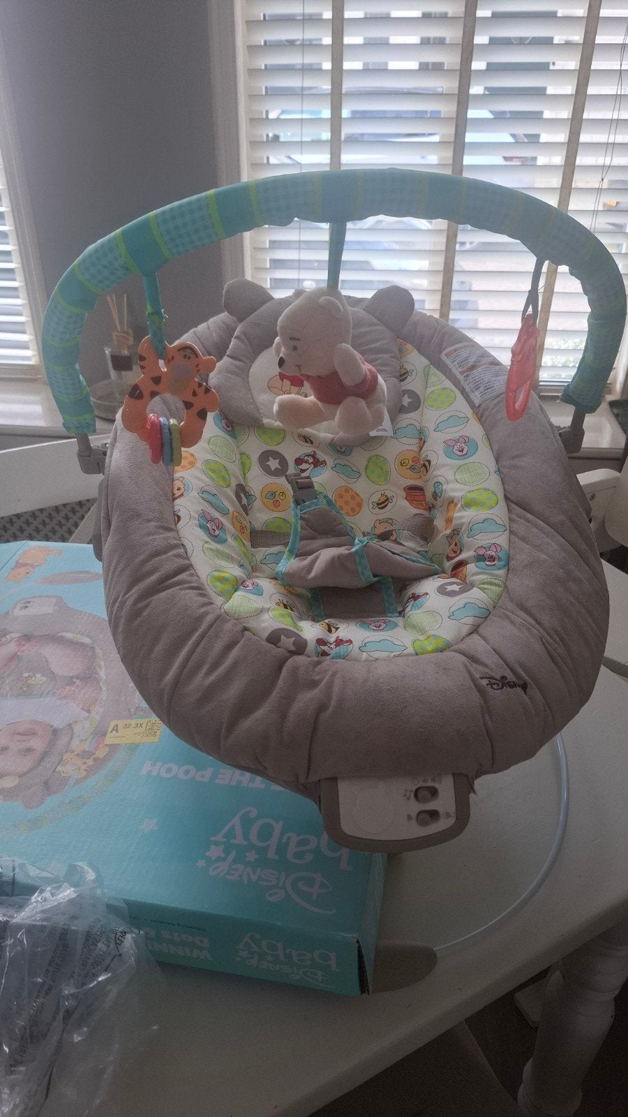 Disney Baby Winnie de Poeh Schommelstoel/Wipstoel, Ophalen