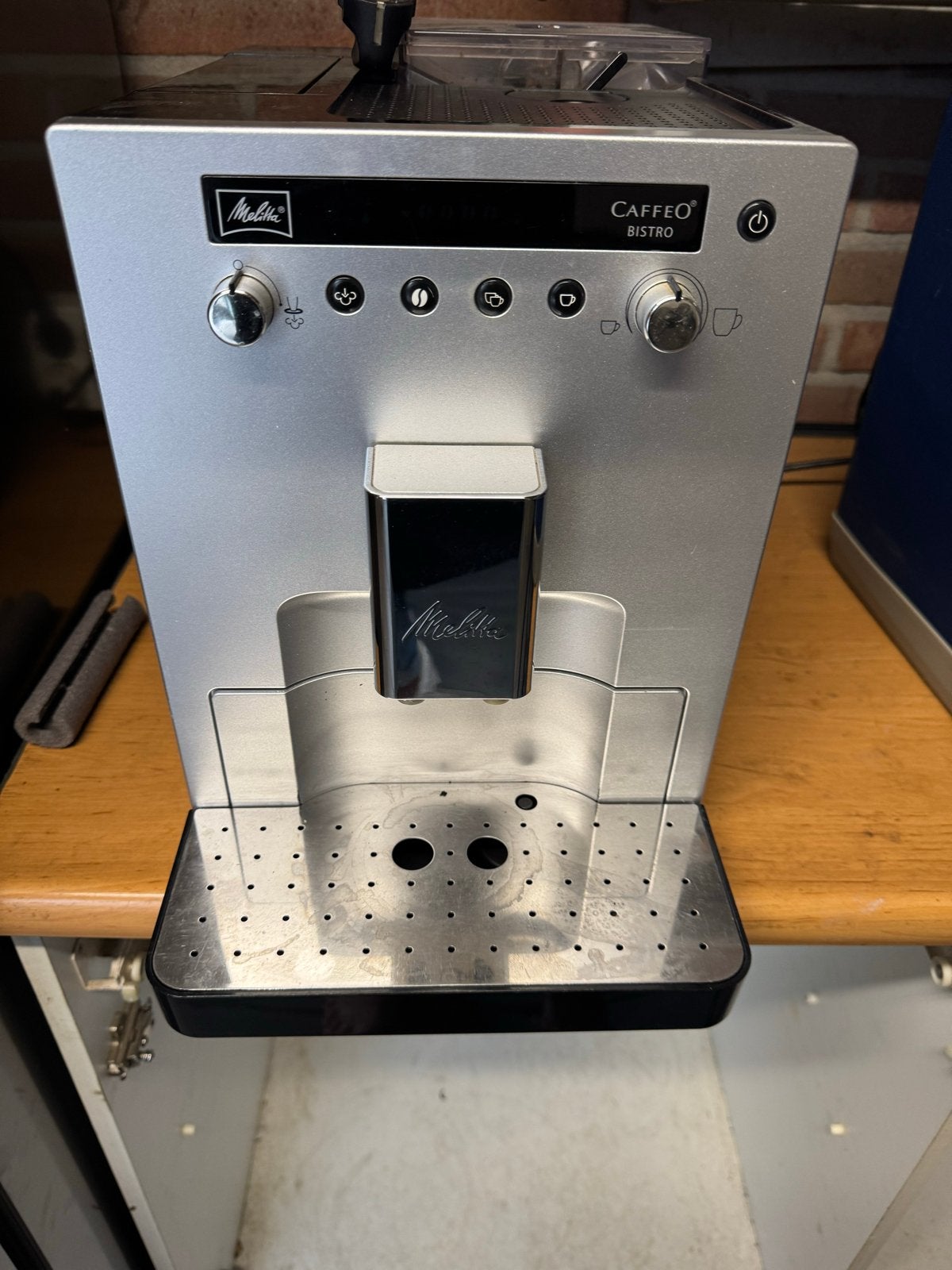 Melitta Caffeo Bistro volautomatische koffiemachine, Ophalen, Afneembaar waterreservoir, Gebruikt, Espresso apparaat