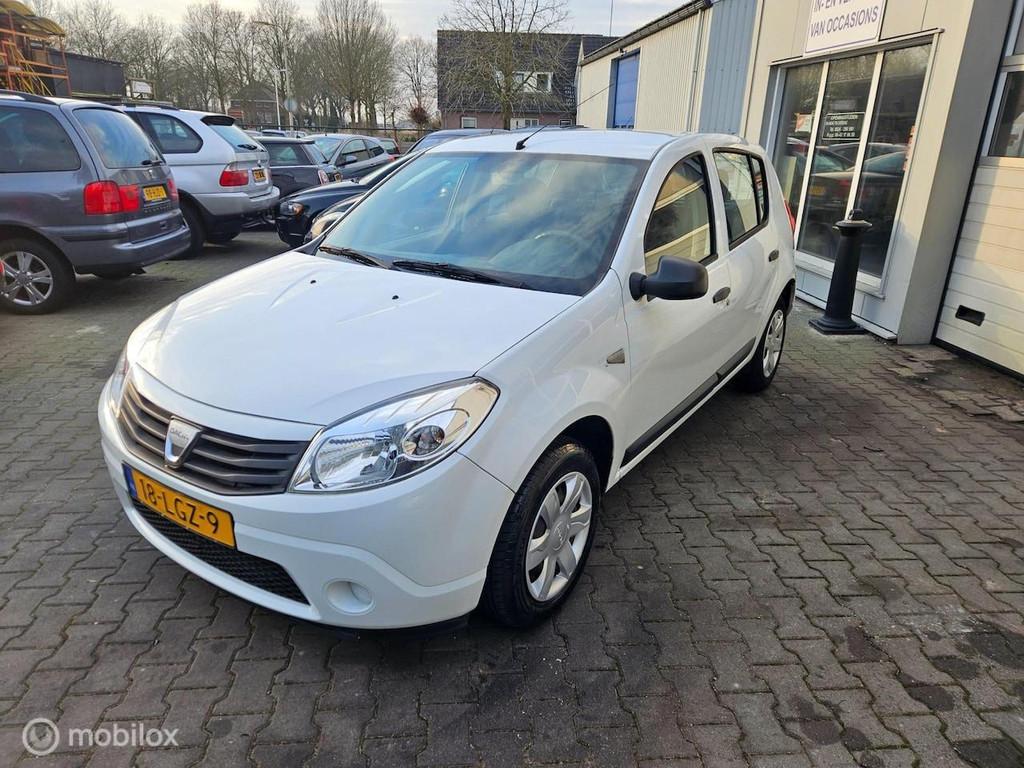 Dacia Sandero 1.2 Ambiance AIRCO, Voorwielaandrijving, Startonderbreker, Gebruikt, 31 €/maand
