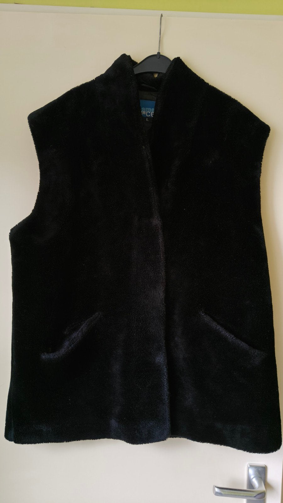 Zwarte dames bodywarmer - Comfortabel en stijlvol, Zwart, Maat 42/44 (L), Ophalen of Verzenden, Zo goed als nieuw