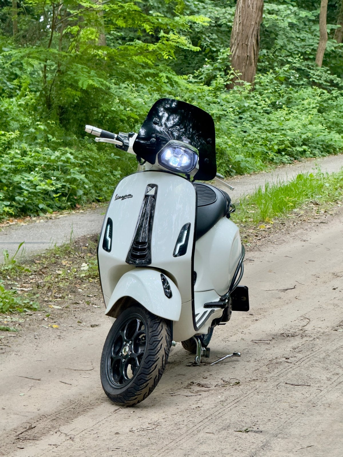 Limited edition 2023 Vespa Sprint, Fietsen en Brommers, Scooters | Vespa, Ophalen, Overige modellen, Maximaal 45 km/u, 49 cc