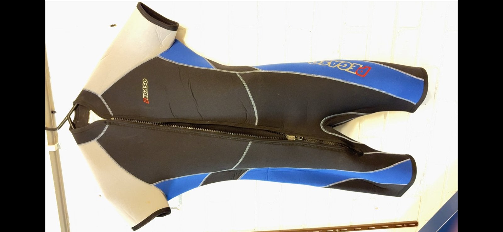 Pegaso Wetsuit Shorty 5mm - Heren/dames. Maat  S en maat L., Ophalen, Gebruikt, Dame of Heer, Wetsuit