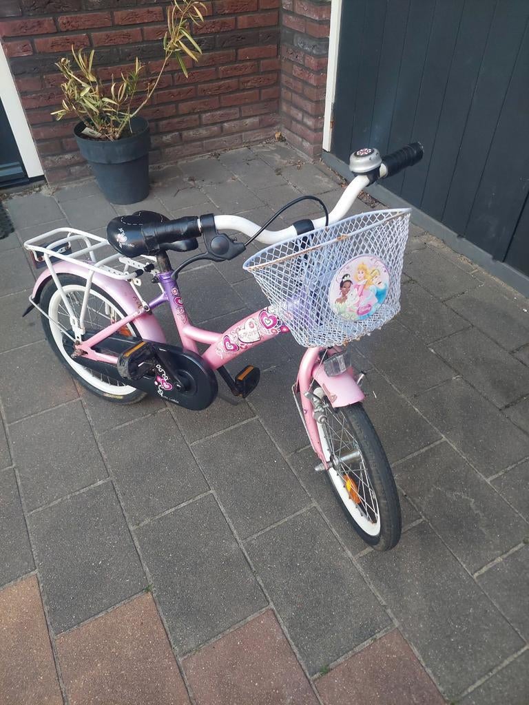 Loekie Meisjesfiets 16 inch, Fietsen en Brommers, Fietsen | Meisjes, Terugtraprem, Gebruikt, Loekie, Ophalen of Verzenden