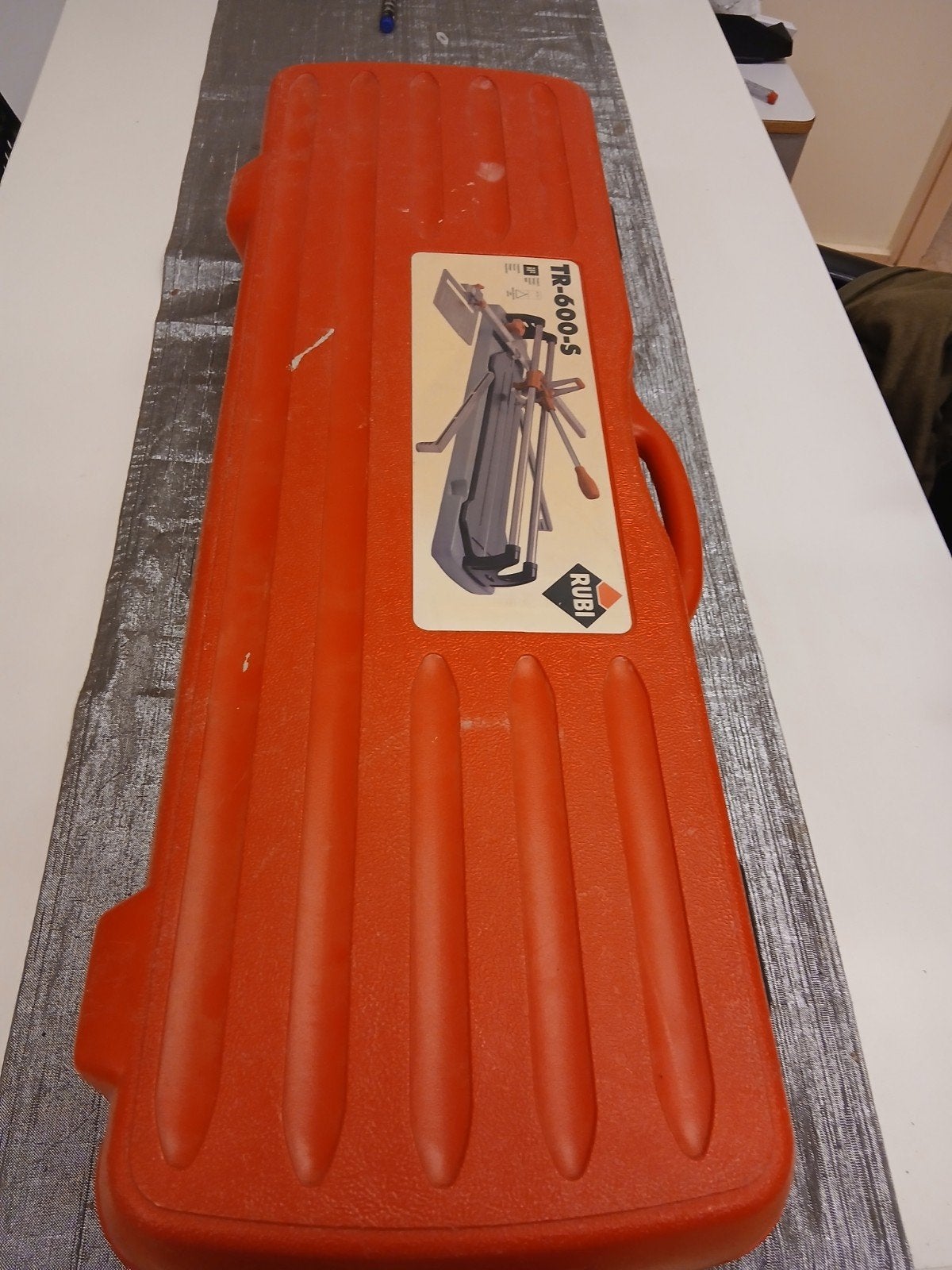Tegelssnijder met 3 nieuwe mesjes, Ophalen of Verzenden, 10 m² of meer, Vloertegels, Overige materialen