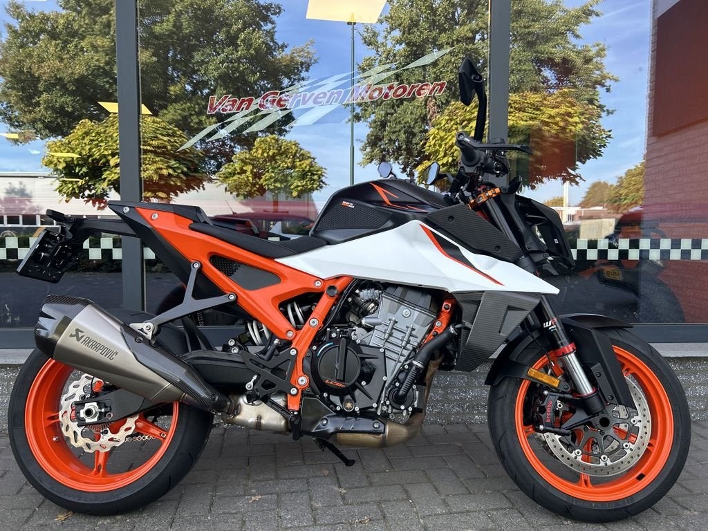 KTM 990 DUKE R 2025, Motoren, Naked bike, Gebruikt, Bedrijf