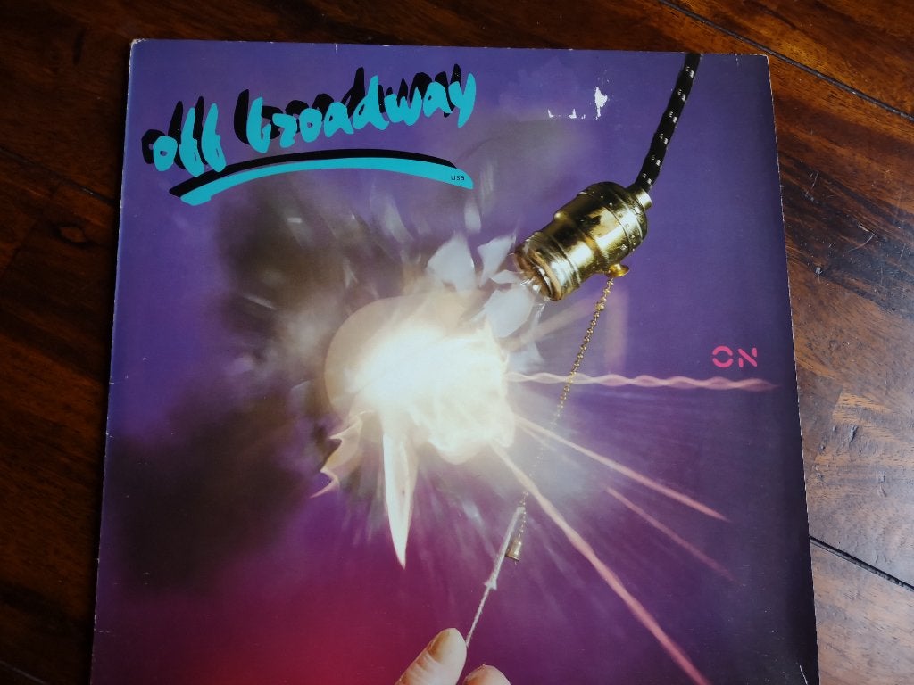 LP - Off Broadway USA - On, Cd's en Dvd's, Vinyl | Rock, Ophalen of Verzenden, Zo goed als nieuw, 12 inch, Overige genres