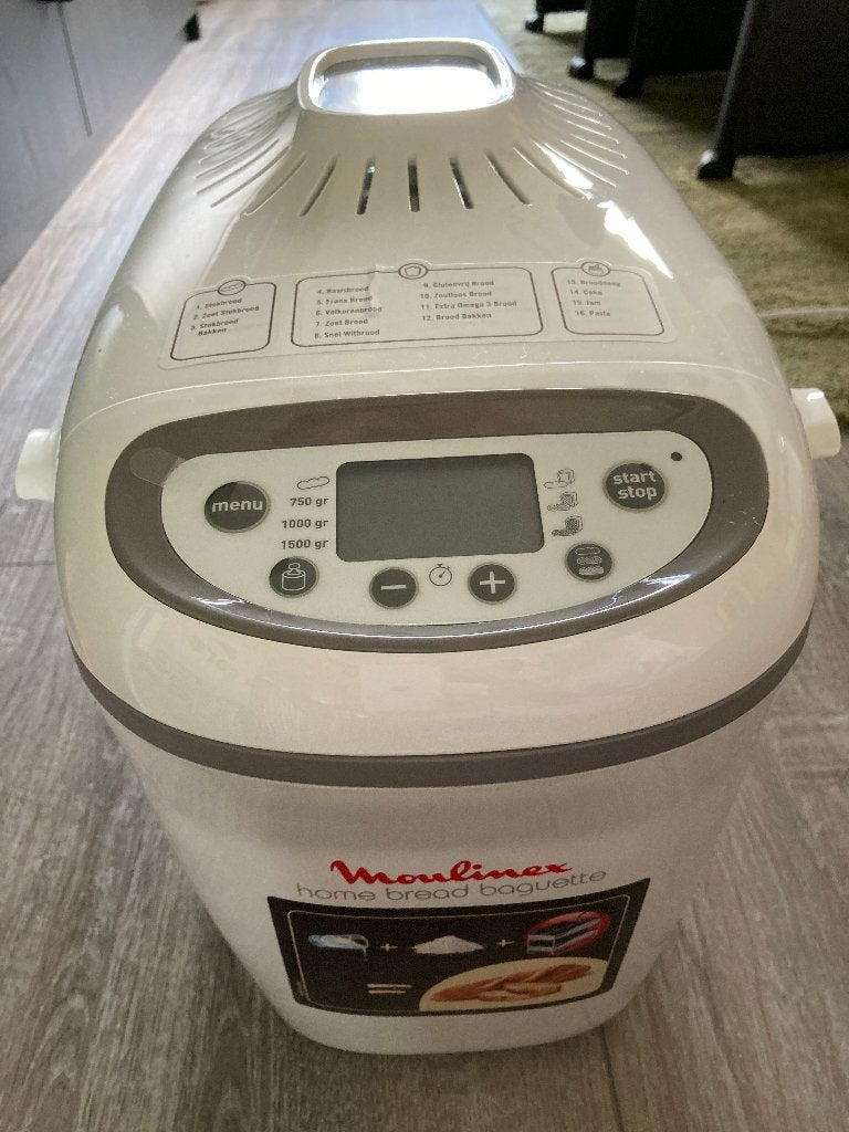 BROODBAKMACHINE, Ophalen, Zo goed als nieuw, Zonder timer, 400 tot 800 gram deeg