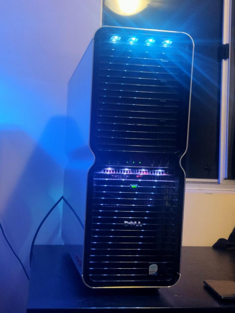 Dell XPS720 H2C Upgraded!
Ultimate Windows XP Machine, Computers en Software, Ophalen