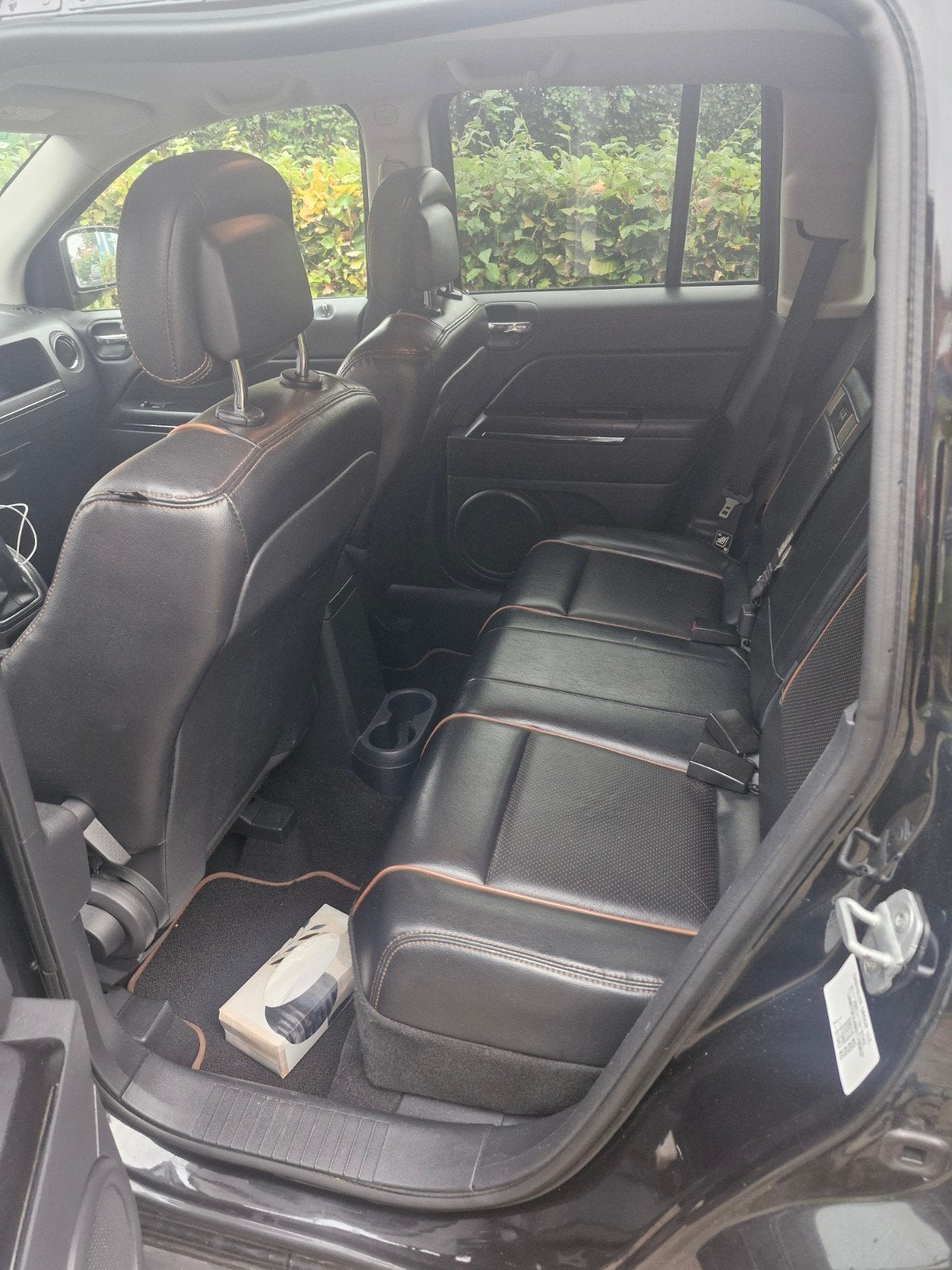 Jeep Compass 2.0 2WD 2011 Zwart, Auto's, 1998 cc, 450 kg, Zwart, Handgeschakeld