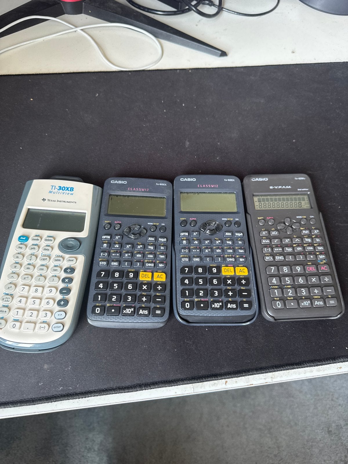 Rekenmachines, Ophalen