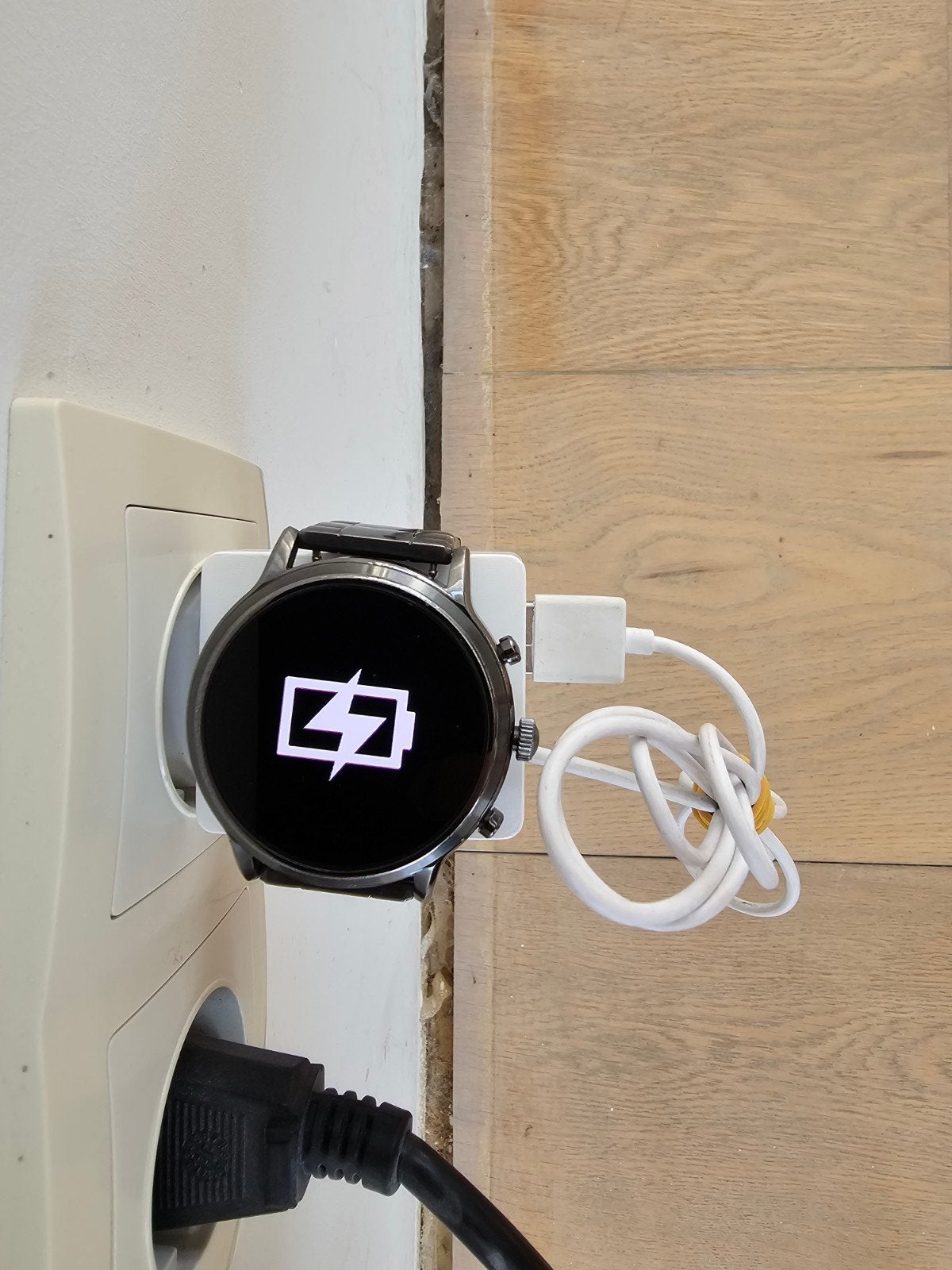 Fossil Gen 5 Smartwatch - Zilver/Zwart met oplader, Fossil, Ophalen of Verzenden, Zo goed als nieuw, GPS