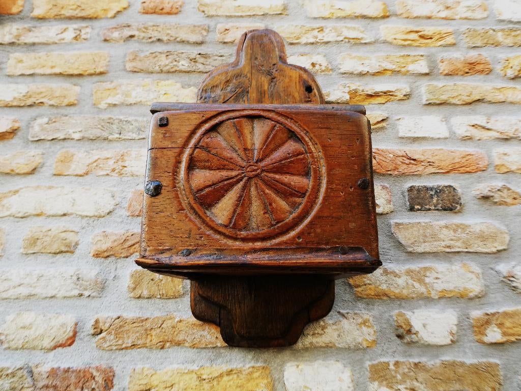 18e Eeuwse zware antieke primitieve Franse zoutkist zoutbak, Antiek en Kunst, Ophalen of Verzenden