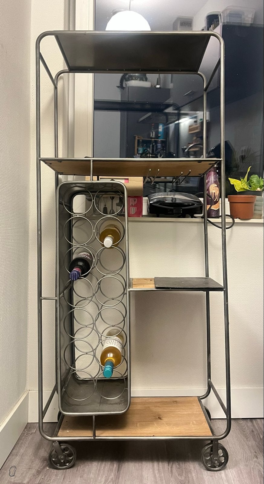 Industriële trolley/barmeubel met wijnrek, Ophalen, Gebruikt