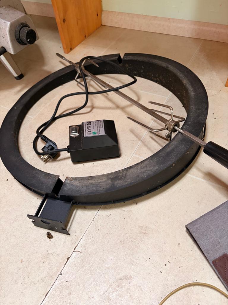 Rotisserie ring met motor en spies voor Big green egg large, Ophalen, Gebruikt