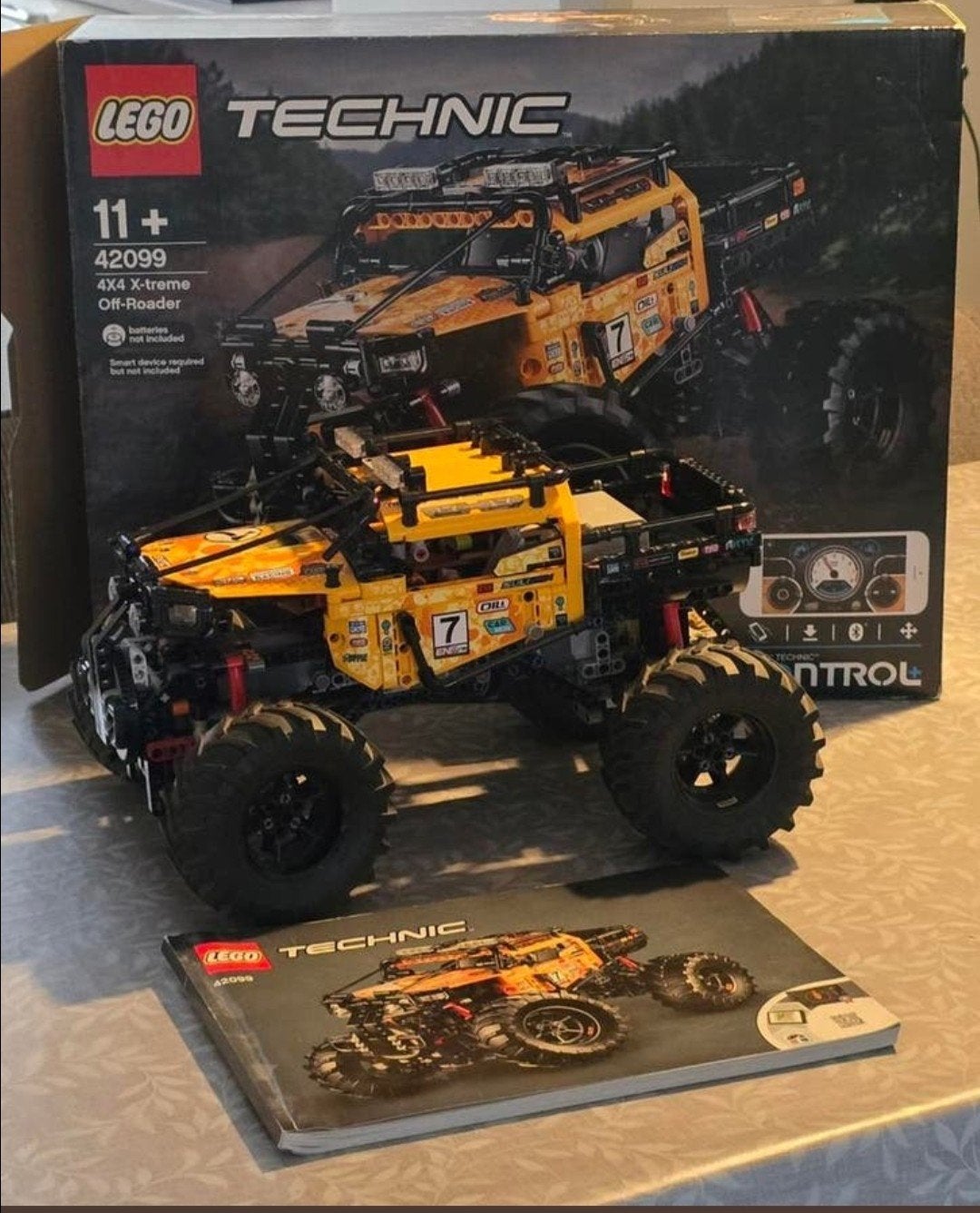 Lego technic 4x4 X-treme Off-roader (42099), Kinderen en Baby's, Speelgoed | Duplo en Lego, Verzenden, Zo goed als nieuw