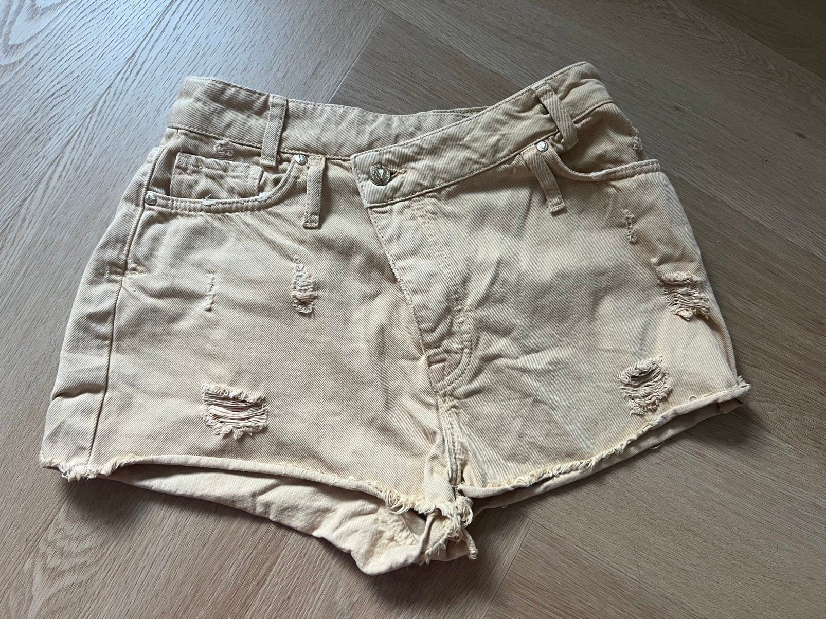 Josh V korte broek maat M, Maat 38/40 (M), Kort, Beige, Ophalen of Verzenden
