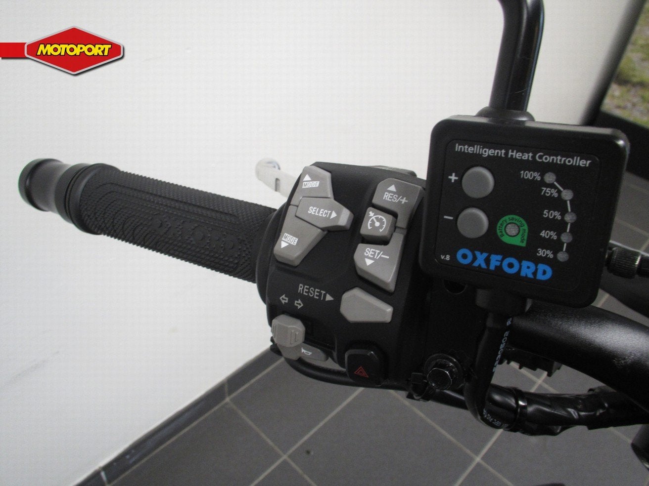 Kawasaki Z 900 SE (bj 2025), Traction Control, Bedrijf, Info@kawasaki.nl, Jacobus Spijkerdreef 1-3
2132 PZ  Hoofddorp, NL