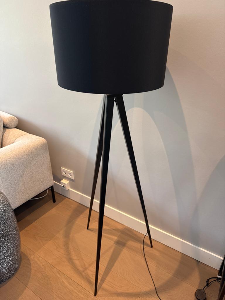 Staande lamp Zuiver, Ophalen