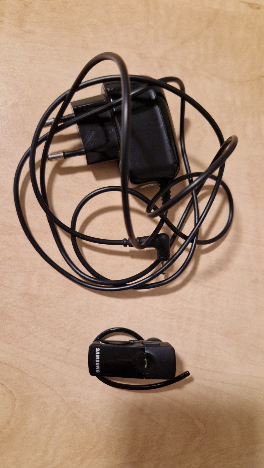 Samsung Bluetooth Headset met Oplader, Ophalen of Verzenden, Gebruikt, Overige typen, Samsung