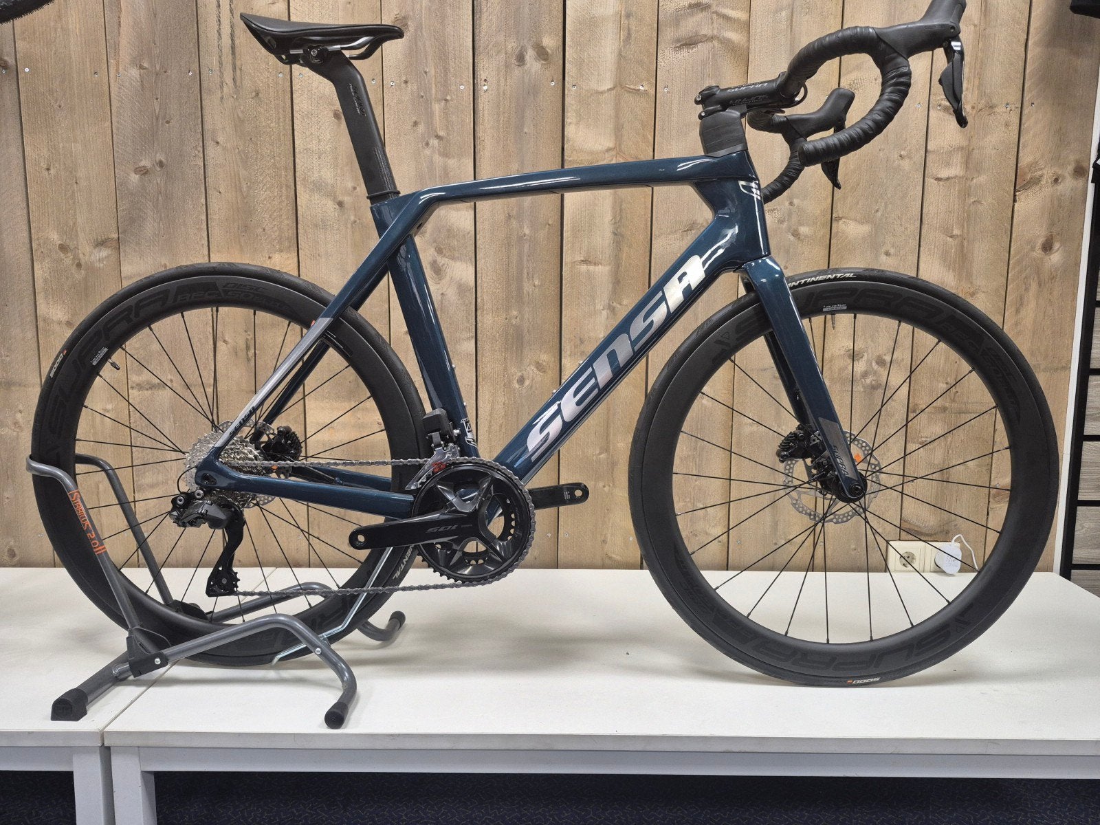 Sensa Giulia Evo Integrale 105 Di2 Carbon wielset (nieuw), 28 inch, -, Nieuw, Meer dan 20 versnellingen