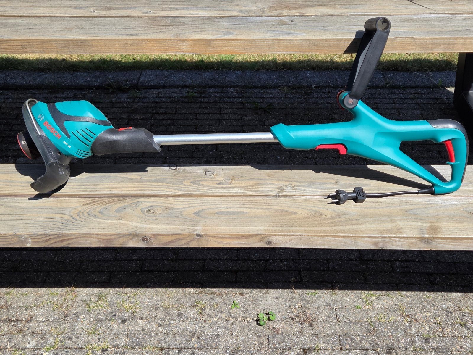 Bosch ART 24 elektrische grastrimmer - Geen gedoe met draden, Ophalen, Gebruikt