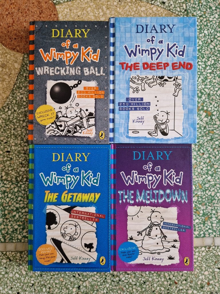 Diary of a wimpy kid, 4 boeken, Ophalen of Verzenden, Zo goed als nieuw, Fictie algemeen