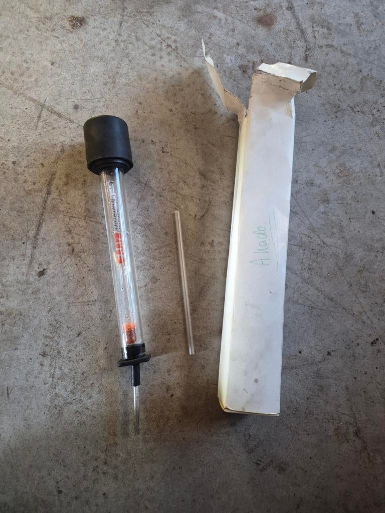 Accuzuurweger / Densitometer voor batterijen, Ophalen, Gebruikt