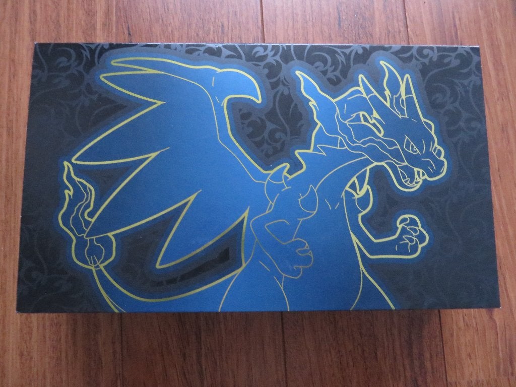 Ultimate Premium Collection Charizard, geen boosterpacks, Ophalen of Verzenden, Nieuw, Boosterbox