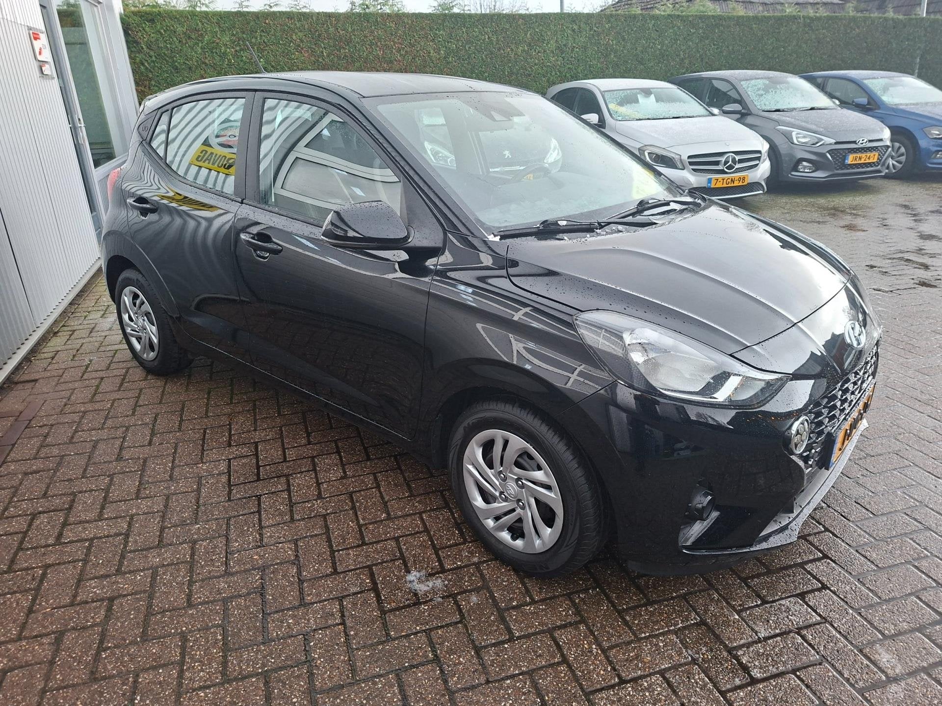 Foto 9 van Hyundai I10 1.0 Comfort Airco Lane Asist Car play
