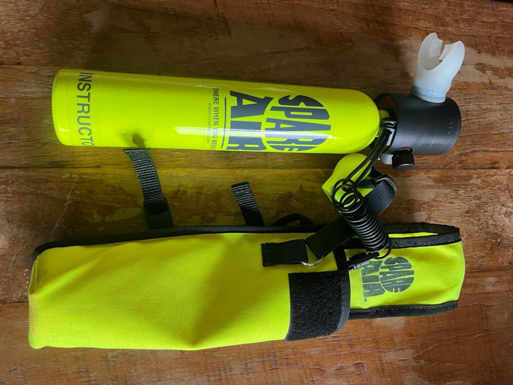 Spare air nood duik fles 2 stuks, Watersport en Boten, Ophalen of Verzenden, Zo goed als nieuw, Duikfles