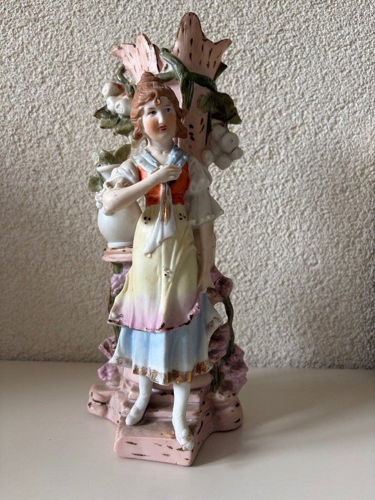 Antiek Duits porselein vazenbeeldje  - model 4794 (ca 1900), Ophalen