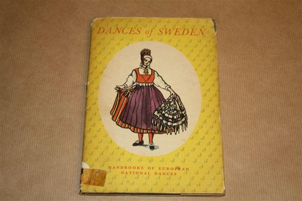 Dances of Sweden [1949]. Handboek Europese volksdansen., Boeken, Kunst en Cultuur | Dans en Theater, Ophalen of Verzenden, Gelezen