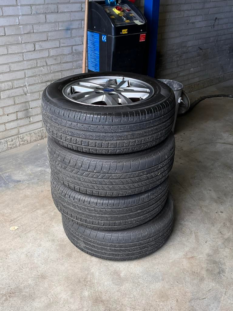 Ford Focus en Transit Connect 16 inch velgen met zomerbanden, Auto-onderdelen, Banden en Velgen, Ophalen, Gebruikt, 16 inch, Banden en Velgen