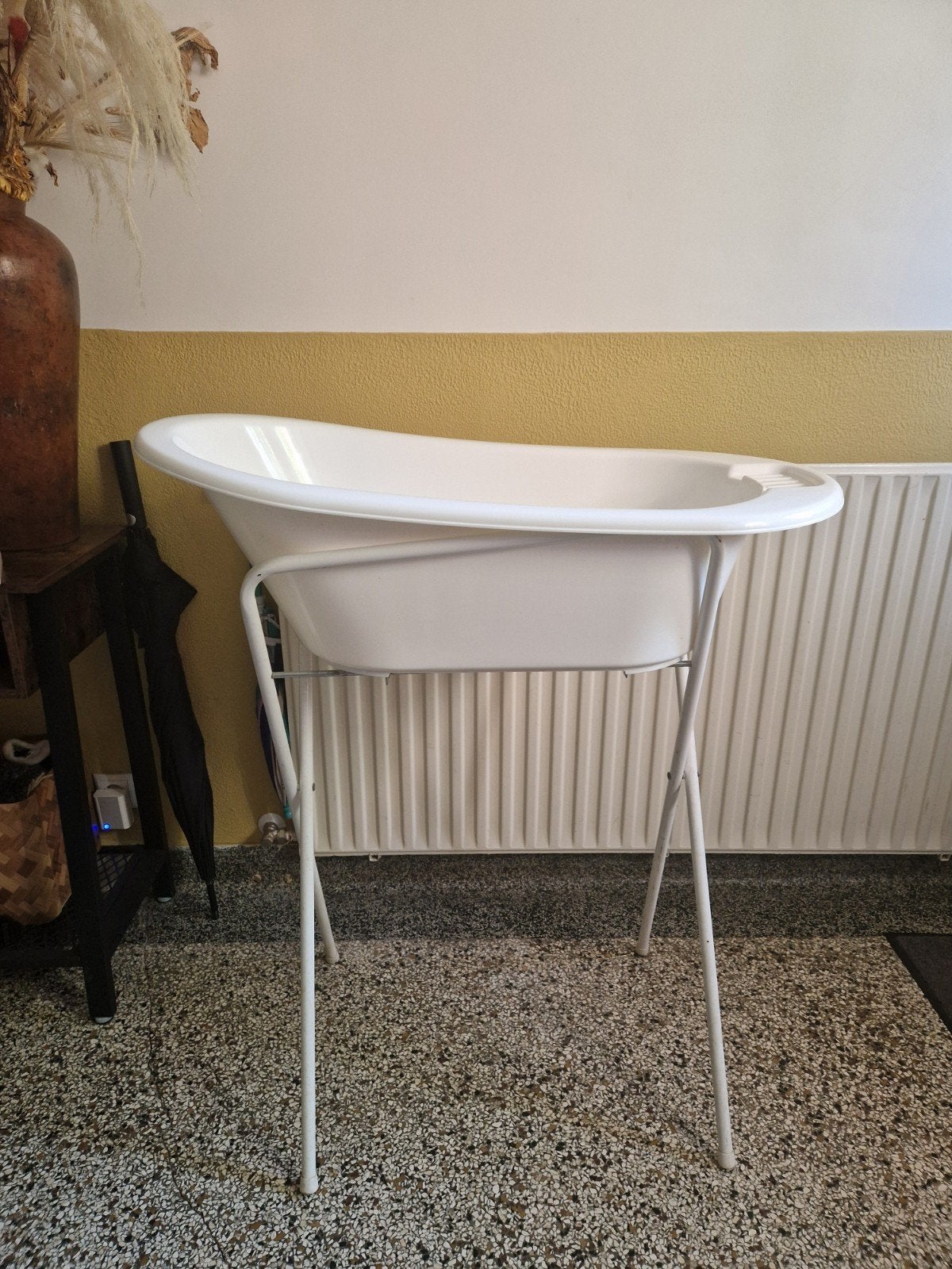 Babybadje met standaard - Wit, Ophalen, Gebruikt, Badje, Standaard