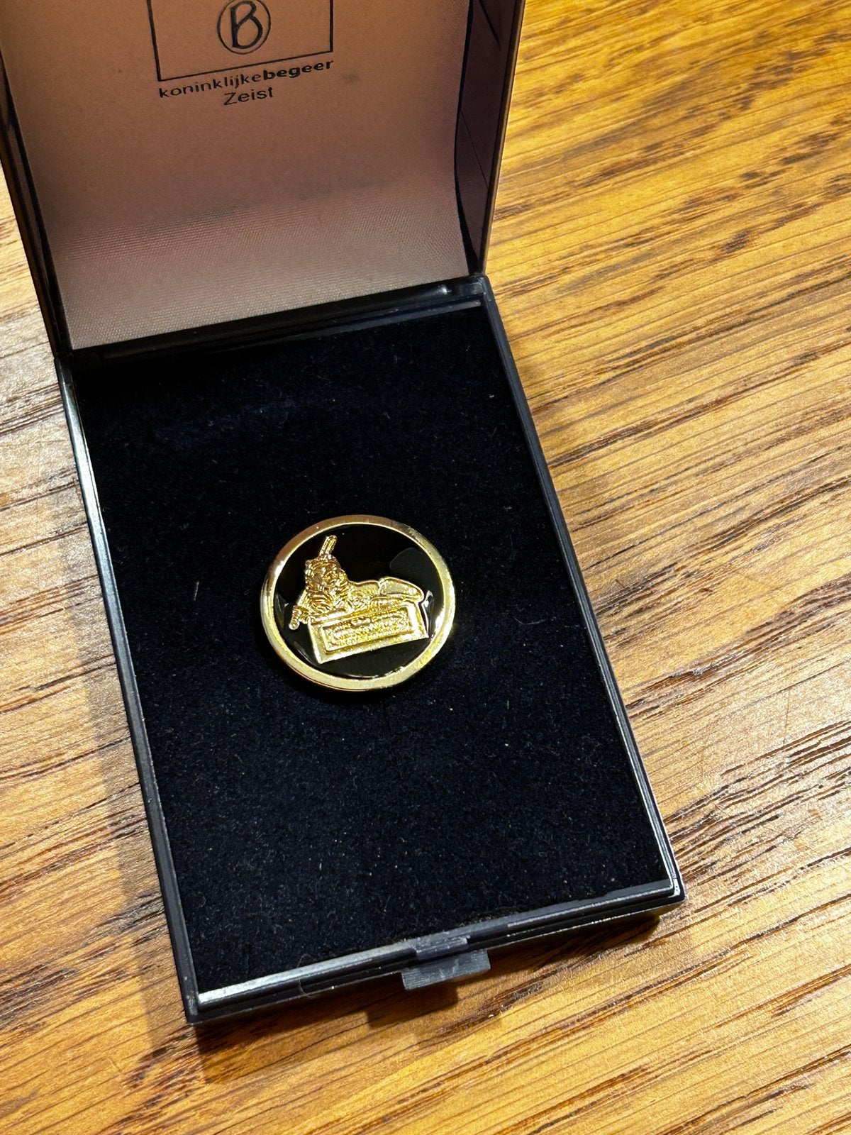 Regimentswaarderingspeld 2026, Postzegels en Munten, Verzenden, Goud, Nederland