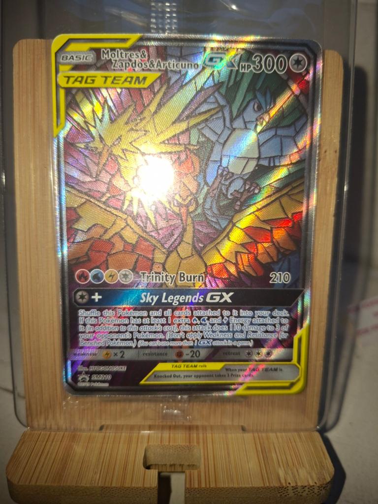 Moltres & Zapdos & Articuno GX Promo SM210 Pokemon Kaart, Ophalen of Verzenden, Zo goed als nieuw, Losse kaart, Foil